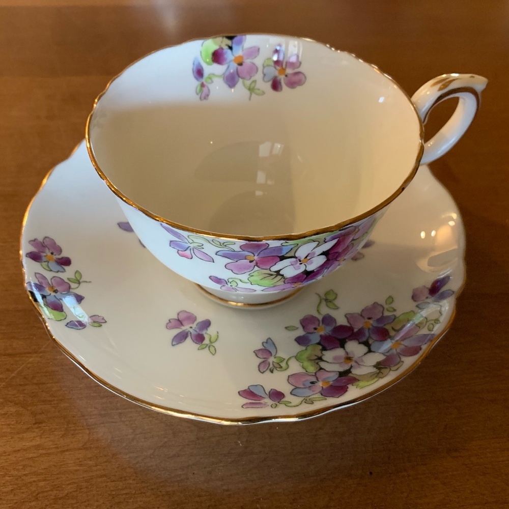 Crown Staffordshire cup / saucer. REMOVING SOON!